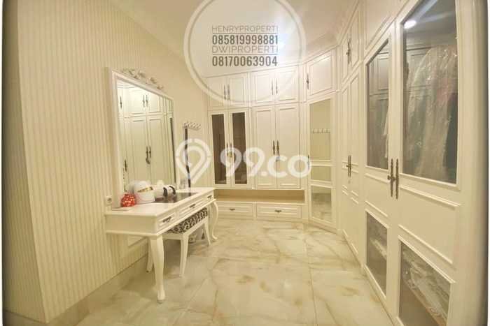 Disewakan Rumah Menteng Cocok Untuk Komersil Dan Kantor Disewakan Rumah Menteng Cocok Untuk Komersil Dan Kantor