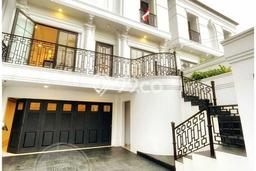 Rumah kawasan Cipete, Jakarta Selatan, LT 208m² Bangunan 485m² Rumah kawasan Cipete, Jakarta Selatan, LT 208m² Bangunan 485m²