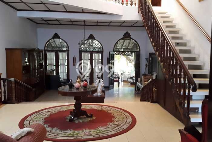 PROPERTI UNGGULAN! Rumah Premium area Kampung Rambutan, Luas 2816m2m² Bangunan 500m2m² PROPERTI UNGGULAN! Rumah Premium area Kampung Rambutan, Luas 2816m2m² Bangunan 500m2m²