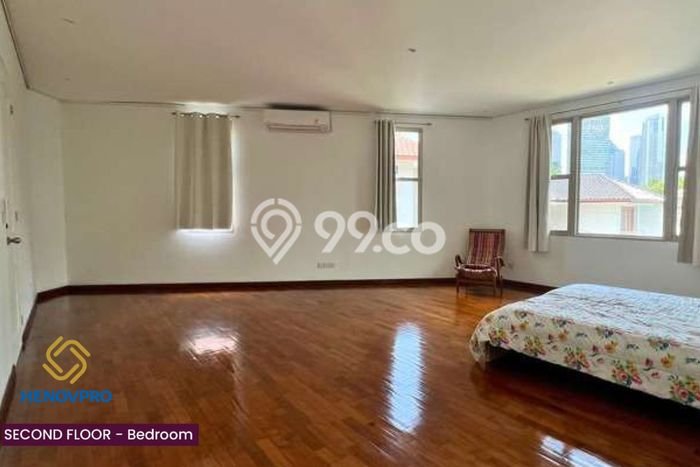 Jarang Ada! Rumah Kontrakan 5 Kamar Nyaman Siap Huni SCBD Jarang Ada! Rumah Kontrakan 5 Kamar Nyaman Siap Huni SCBD