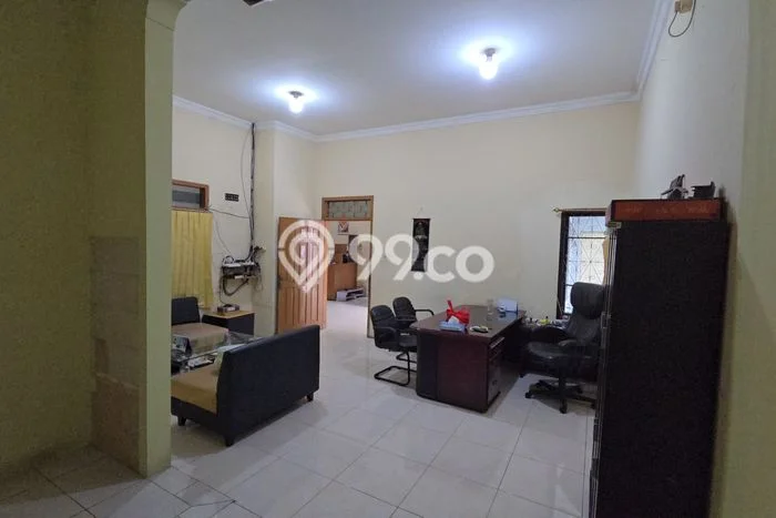 Unit Komersial Disewakan di Jakarta Barat Area Strategis Harga Kompetitif Unit Komersial Disewakan di Jakarta Barat Area Strategis Harga Kompetitif
