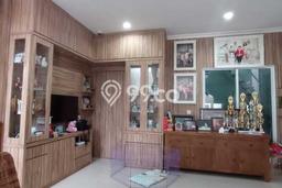 Jual Rumah Mewah Elegan Dengan View Cantik di Gading Serpong, Tangerang Jual Rumah Mewah Elegan Dengan View Cantik di Gading Serpong, Tangerang
