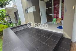 Hunian Elit LB 160m2 Siap Huni Desain Elegan di Gading Serpong, Tangerang Hunian Elit LB 160m2 Siap Huni Desain Elegan di Gading Serpong, Tangerang
