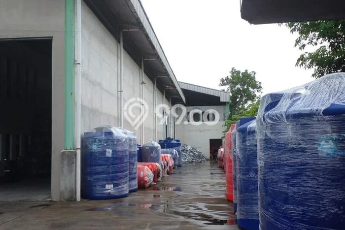 Gudang Bagus LT 3000m2 LB 2400m2 Dijual di Jambe Tangerang Gudang Bagus LT 3000m2 LB 2400m2 Dijual di Jambe Tangerang