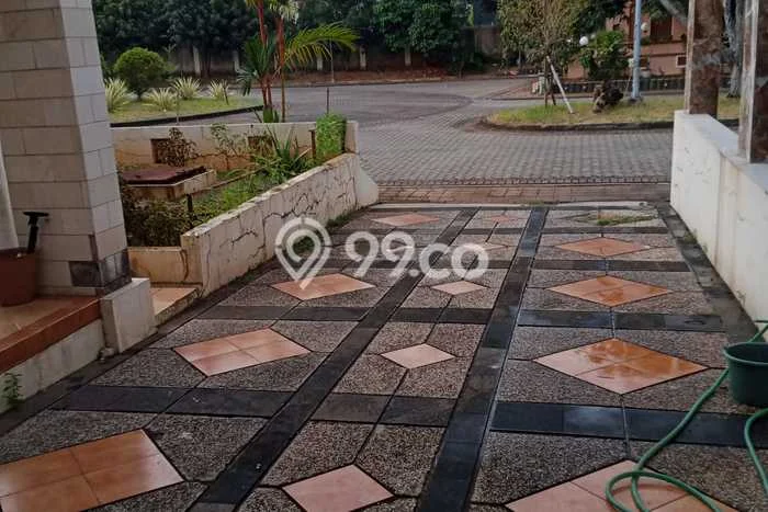 Rumah Luxury Modern Tanpa Renovasi di Harapan Indah Bekasi Rumah Luxury Modern Tanpa Renovasi di Harapan Indah Bekasi