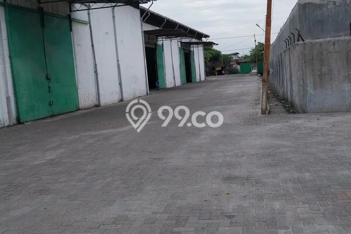 Disewakan Gudang komersial di Medan Deli luas bangunan 1000m2 Disewakan Gudang komersial di Medan Deli luas bangunan 1000m2