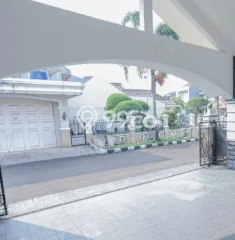 Dijual Hunian Mewah dengan Fasilitas Sekitar Komplit di Cipondoh, Tangerang Dijual Hunian Mewah dengan Fasilitas Sekitar Komplit di Cipondoh, Tangerang