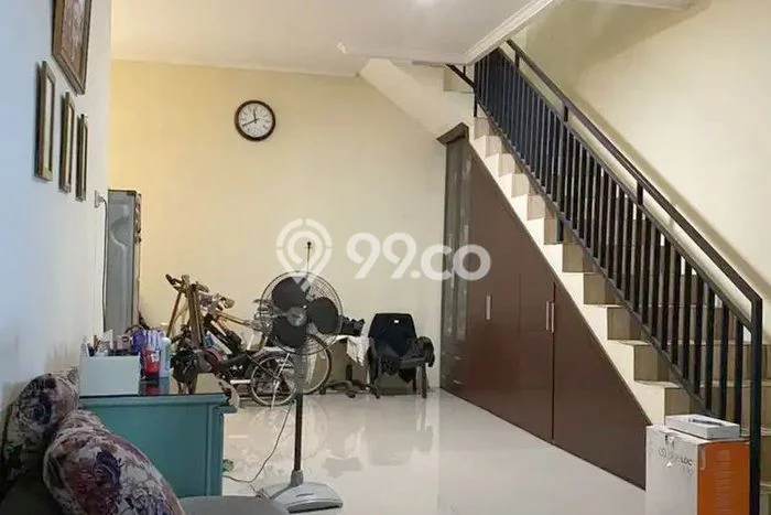For Sale Rumah 2 Kamar Lokasi Strategis Nyaman dan Strategis di Cipondoh For Sale Rumah 2 Kamar Lokasi Strategis Nyaman dan Strategis di Cipondoh