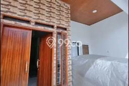 For Sale Hunian Rumah Nyaman 3 Kamar di Graha Raya, Tangerang For Sale Hunian Rumah Nyaman 3 Kamar di Graha Raya, Tangerang