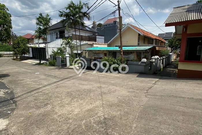 Dijual Hunian Mewah dengan Fasilitas Sekitar Lengkap di Kebayoran Lama, Jakarta Selatan Dijual Hunian Mewah dengan Fasilitas Sekitar Lengkap di Kebayoran Lama, Jakarta Selatan