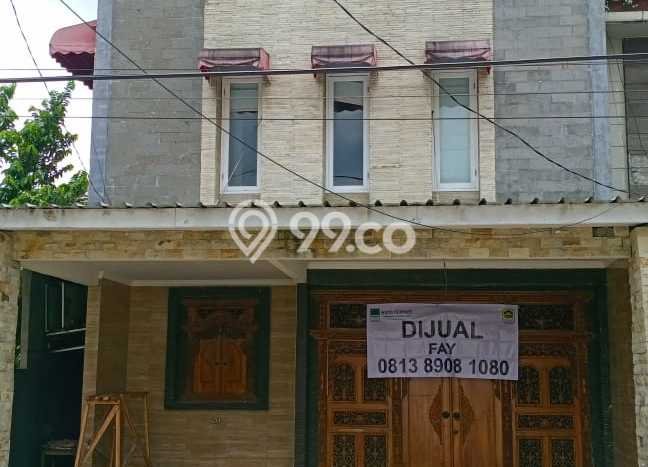 Hunian Cantik Minimalis Lb 200m2 di Bintaro, Tangerang Selatan Hunian Cantik Minimalis Lb 200m2 di Bintaro, Tangerang Selatan