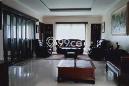 Jual Rumah Luas Megah Dengan View Eksklusif di Pejaten, Jakarta Selatan Jual Rumah Luas Megah Dengan View Eksklusif di Pejaten, Jakarta Selatan