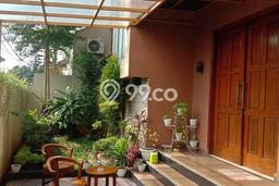 For Sale! Luxury House LT 187m2 Desain Elegan di Pejaten For Sale! Luxury House LT 187m2 Desain Elegan di Pejaten
