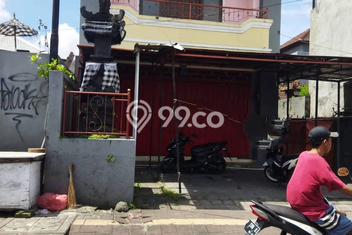AREA BERKEMBANG! Ruko Disewakan di Dauhpuri Kelod, Luas 160m², Siap Operasional AREA BERKEMBANG! Ruko Disewakan di Dauhpuri Kelod, Luas 160m², Siap Operasional