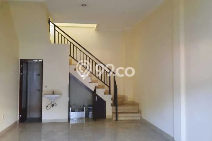 Ruko For Rent di Uluwatu, Luas 64m², Lokasi Komersial, Jalan Utama Ruko For Rent di Uluwatu, Luas 64m², Lokasi Komersial, Jalan Utama