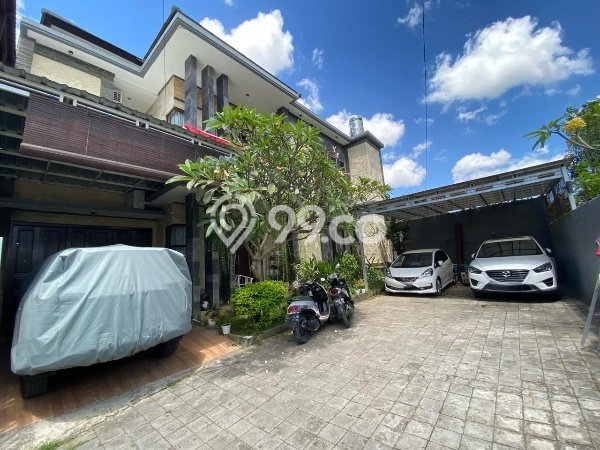 Rumah Elit LB 370m2 Siap Huni Desain Elegan di Dalung, Badung Rumah Elit LB 370m2 Siap Huni Desain Elegan di Dalung, Badung