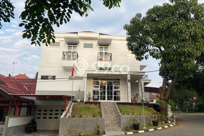 Ready to Use! Luxury House LT 232m2 Desain Modern di Ujungberung Ready to Use! Luxury House LT 232m2 Desain Modern di Ujungberung