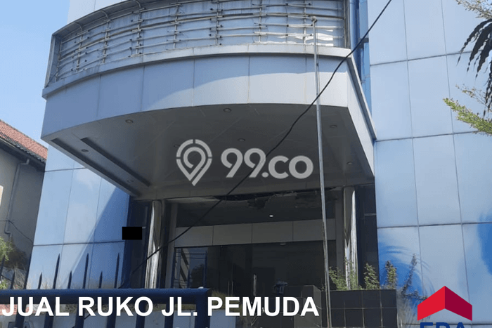Ruko Dijual di Semarang Tengah Semarang dengan Luas Bangunan 1341m2 Ruko Dijual di Semarang Tengah Semarang dengan Luas Bangunan 1341m2