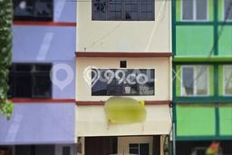Untuk Disewa Ruko di Kelapa Gading Jakarta Utara LT 76m2, LB 202m2 Untuk Disewa Ruko di Kelapa Gading Jakarta Utara LT 76m2, LB 202m2
