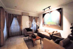 Rumah Luxury Modern Siap Huni di Pondok Indah Jakarta Selatan Rumah Luxury Modern Siap Huni di Pondok Indah Jakarta Selatan