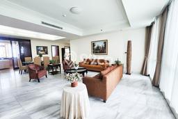 Apartemen Disewakan 3 Kamar Murah Siap Huni di Jakarta Selatan, Luas 232m2 Apartemen Disewakan 3 Kamar Murah Siap Huni di Jakarta Selatan, Luas 232m2