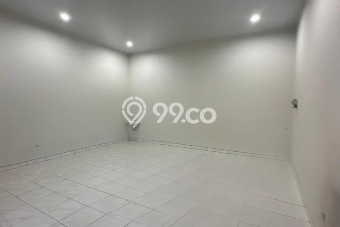 Ruko disewakan lokasi strategis Ciateul Bandung 33m2 Ruko disewakan lokasi strategis Ciateul Bandung 33m2