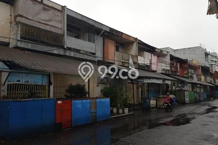Area Ramai! Ruko Dijual di Cisayong untuk Bisnis Luas Bangunan 140m2 Area Ramai! Ruko Dijual di Cisayong untuk Bisnis Luas Bangunan 140m2