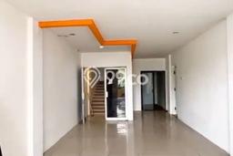 Ruko Disewa di Jakarta Barat dengan LB 250m2 Area Komersial Ramai Ruko Disewa di Jakarta Barat dengan LB 250m2 Area Komersial Ramai
