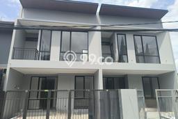 Rumah Elit Modern Tanpa Renovasi di Setra Sari Bandung Rumah Elit Modern Tanpa Renovasi di Setra Sari Bandung