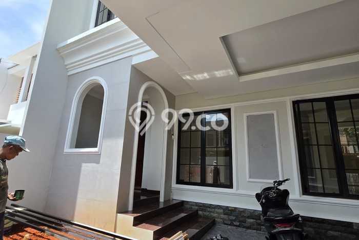 For Sale! Premium House LT 180m2 Desain Modern di BSD Griya Loka For Sale! Premium House LT 180m2 Desain Modern di BSD Griya Loka