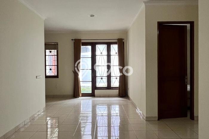 Disewakan! Rumah 3 Kamar Tidur &
2 Kamar Mandi di BSD Delatinos, Tangerang Disewakan! Rumah 3 Kamar Tidur &
2 Kamar Mandi di BSD Delatinos, Tangerang