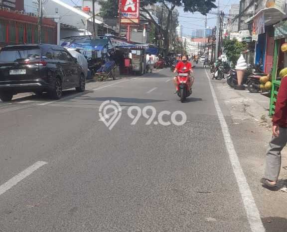 Unit Kost Dijual di Pasar Baru dengan 30 Kamar Kawasan Ramai Unit Kost Dijual di Pasar Baru dengan 30 Kamar Kawasan Ramai