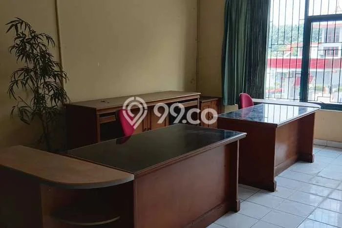 Ruko Dijual di Prime Area Jakarta Timur Luas 156m2 Ruko Dijual di Prime Area Jakarta Timur Luas 156m2