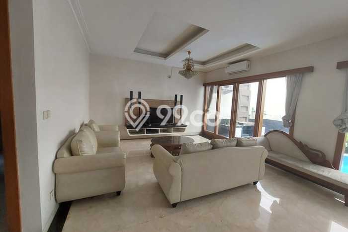 Hunian Modern Untuk Disewakan di Pondok Indah Jakarta Selatan 4 KT & 3 KM Hunian Modern Untuk Disewakan di Pondok Indah Jakarta Selatan 4 KT & 3 KM