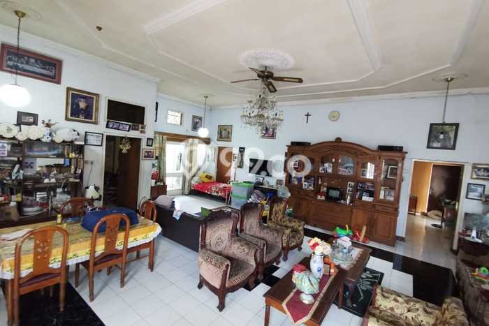 Rumah Elit Modern Siap Huni di Kayu Putih Jakarta Timur Rumah Elit Modern Siap Huni di Kayu Putih Jakarta Timur