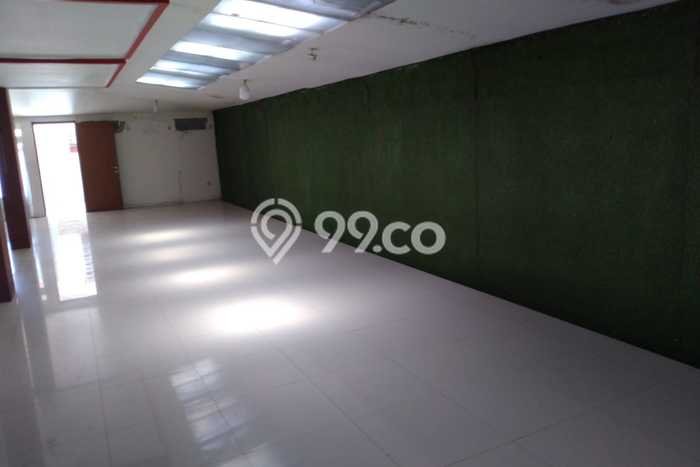 Unit Kantor Dijual di Jakarta Timur LT 250m2 & LB 280m2 Unit Kantor Dijual di Jakarta Timur LT 250m2 & LB 280m2