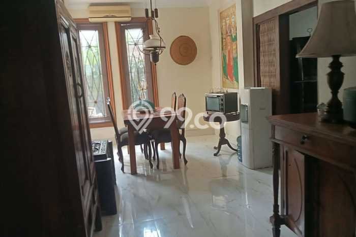 For Sale! Luxury House LT 525m2 Desain Modern di Kuningan For Sale! Luxury House LT 525m2 Desain Modern di Kuningan