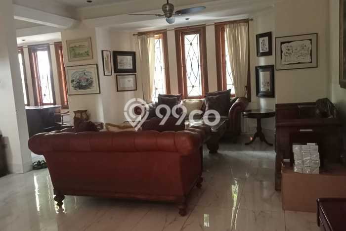 For Sale! Luxury House LT 525m2 Desain Modern di Kuningan For Sale! Luxury House LT 525m2 Desain Modern di Kuningan