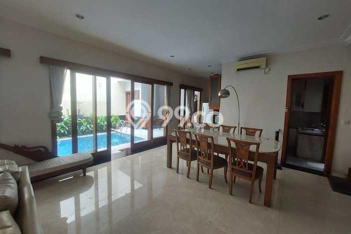Hunian Modern Untuk Disewakan di Pondok Indah Jakarta Selatan 4 KT & 3 KM Hunian Modern Untuk Disewakan di Pondok Indah Jakarta Selatan 4 KT & 3 KM
