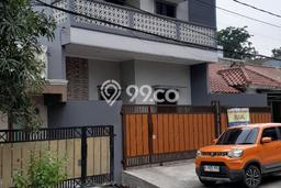 For Sale Hunian Rumah Terawat 4 Kamar di Harapan Indah, Bekasi For Sale Hunian Rumah Terawat 4 Kamar di Harapan Indah, Bekasi
