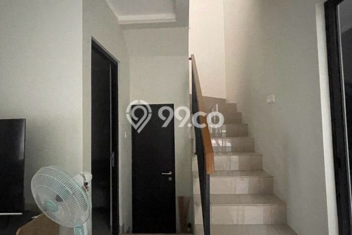 Dijual Rumah Eksklusif 3 KT di Summarecon Bekasi, Bekasi Dijual Rumah Eksklusif 3 KT di Summarecon Bekasi, Bekasi