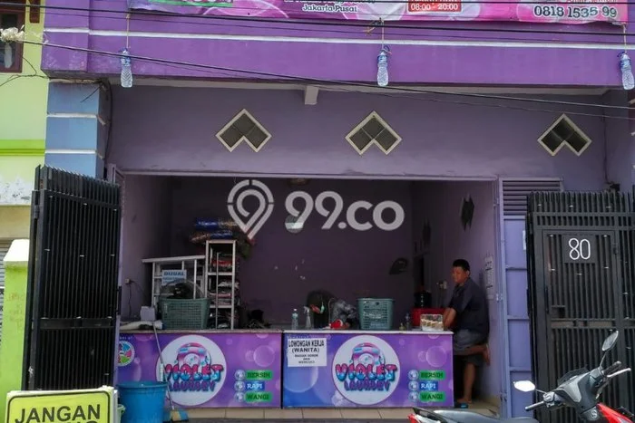 Jual Rumah Favorit Siap Huni LB 130m2 di Kemayoran, Jakarta Pusat Jual Rumah Favorit Siap Huni LB 130m2 di Kemayoran, Jakarta Pusat