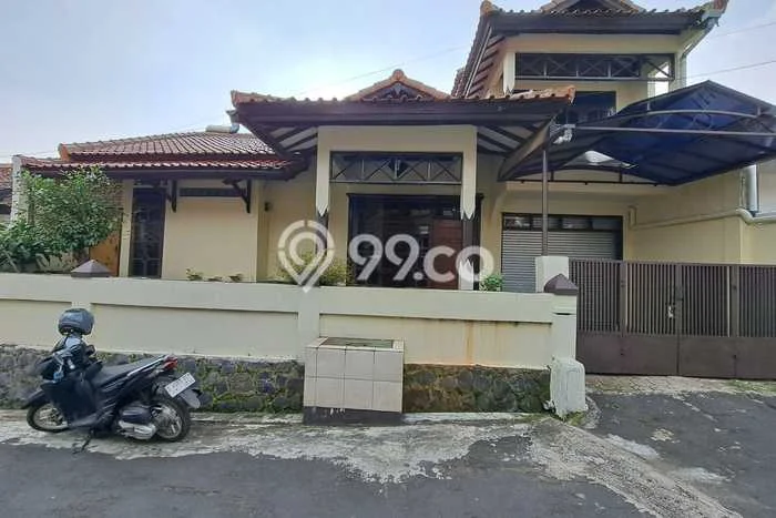 Jual Rumah Favorit Siap Huni LB 135m2 di Cimahi Utara, Cimahi Jual Rumah Favorit Siap Huni LB 135m2 di Cimahi Utara, Cimahi