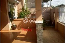 Disewakan Rumah Konsep Modern di Serpong Utara Tangerang Selatan dengan 3 Kamar Disewakan Rumah Konsep Modern di Serpong Utara Tangerang Selatan dengan 3 Kamar