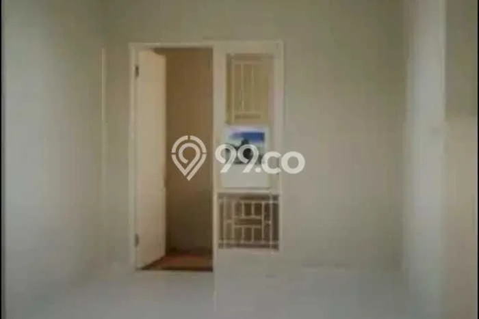 For Sale Rumah 2 Kamar Lokasi Strategis Bagus dan Strategis di Serpong For Sale Rumah 2 Kamar Lokasi Strategis Bagus dan Strategis di Serpong