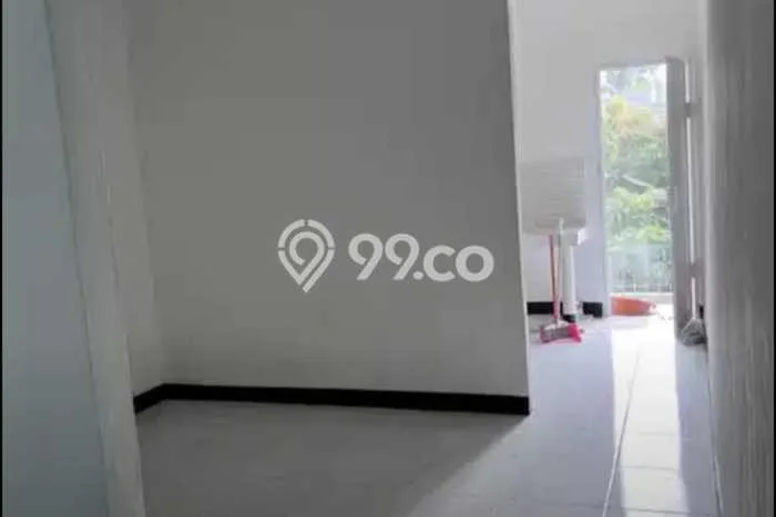 Unit Komersial Dijual di Tangerang Selatan LT 359m2 & LB 400m2 Unit Komersial Dijual di Tangerang Selatan LT 359m2 & LB 400m2