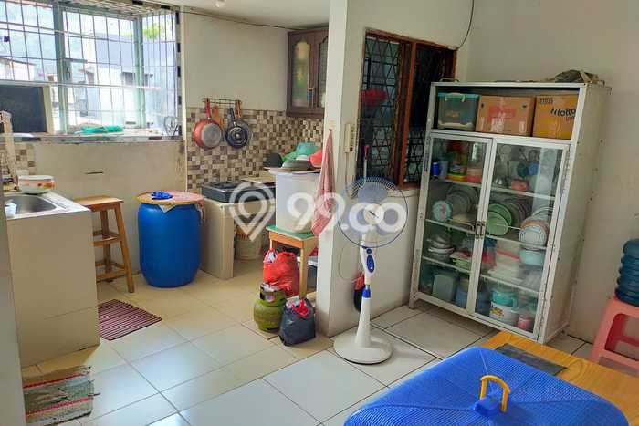 Rumah Modern Minimalis 4 Kamar Siap Huni di Grogol Petamburan Rumah Modern Minimalis 4 Kamar Siap Huni di Grogol Petamburan