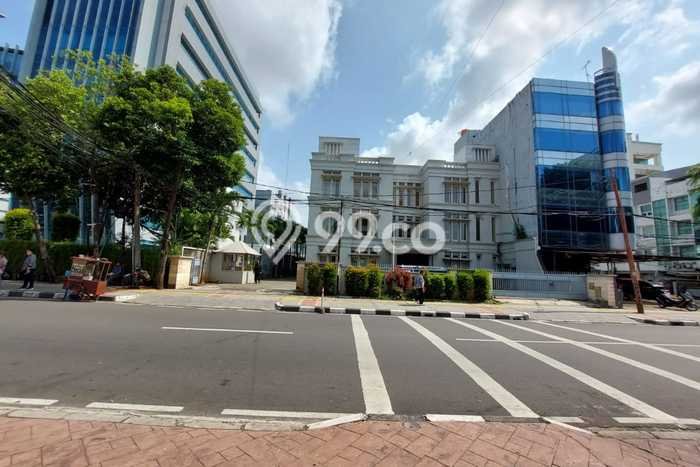 Unit Komersial Disewakan di Jakarta Utara Area Strategis Harga Kompetitif Unit Komersial Disewakan di Jakarta Utara Area Strategis Harga Kompetitif