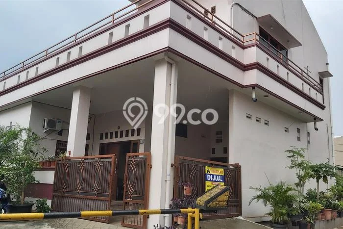 Rumah Modern 3 KT LT 162m2 di Pondok Gede Rumah Modern 3 KT LT 162m2 di Pondok Gede