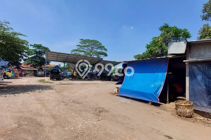 LOKASI STRATEGIS! Tanah di Kramat Jati, Luas 4m2m², Pinggir Jalan Raya LOKASI STRATEGIS! Tanah di Kramat Jati, Luas 4m2m², Pinggir Jalan Raya